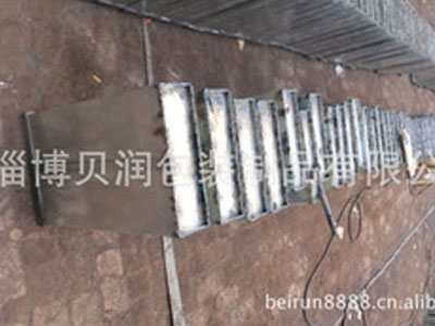 廠家直銷冰桶.冰架.物美價(jià)廉。保證質(zhì)量。